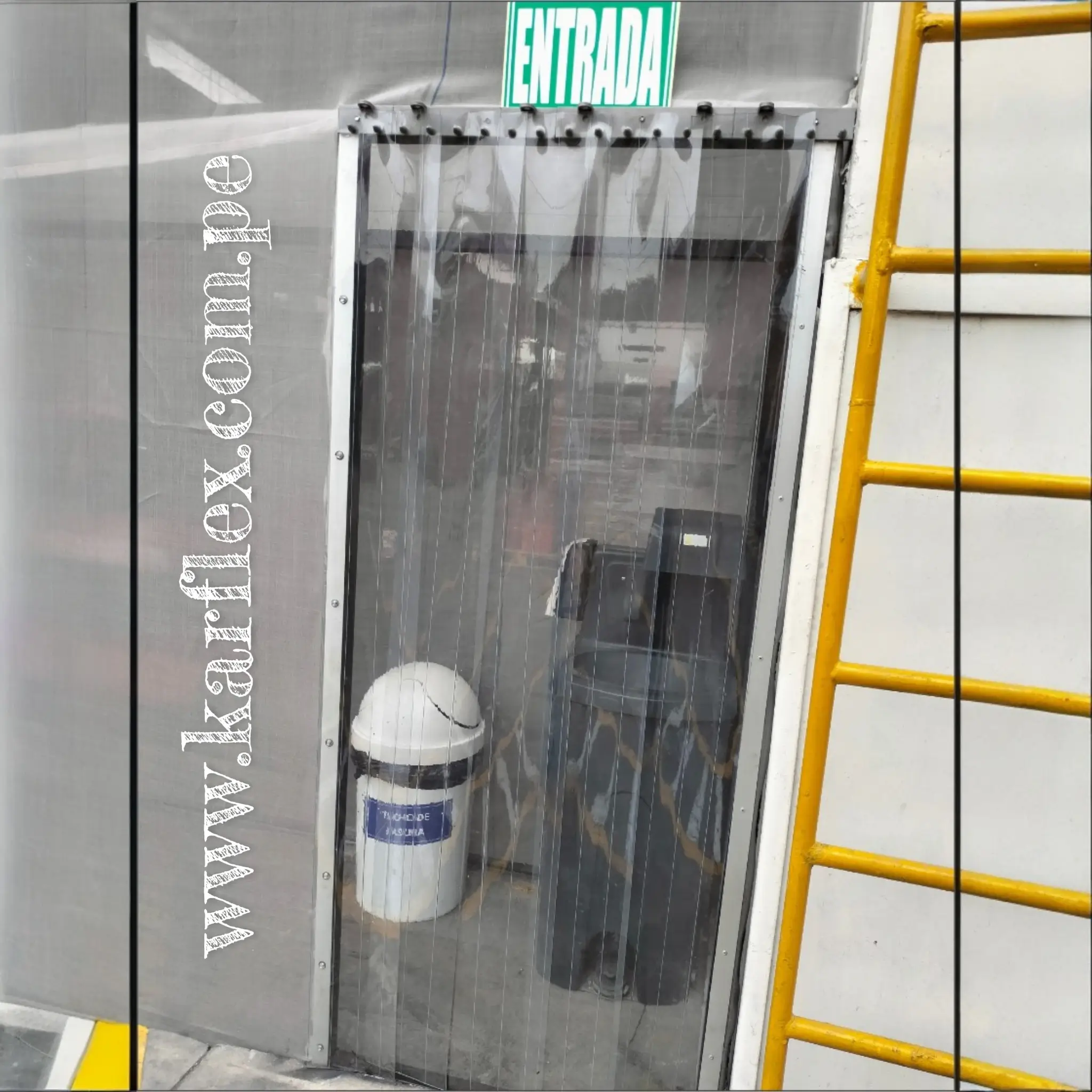 cortina industrial pvc reforzada